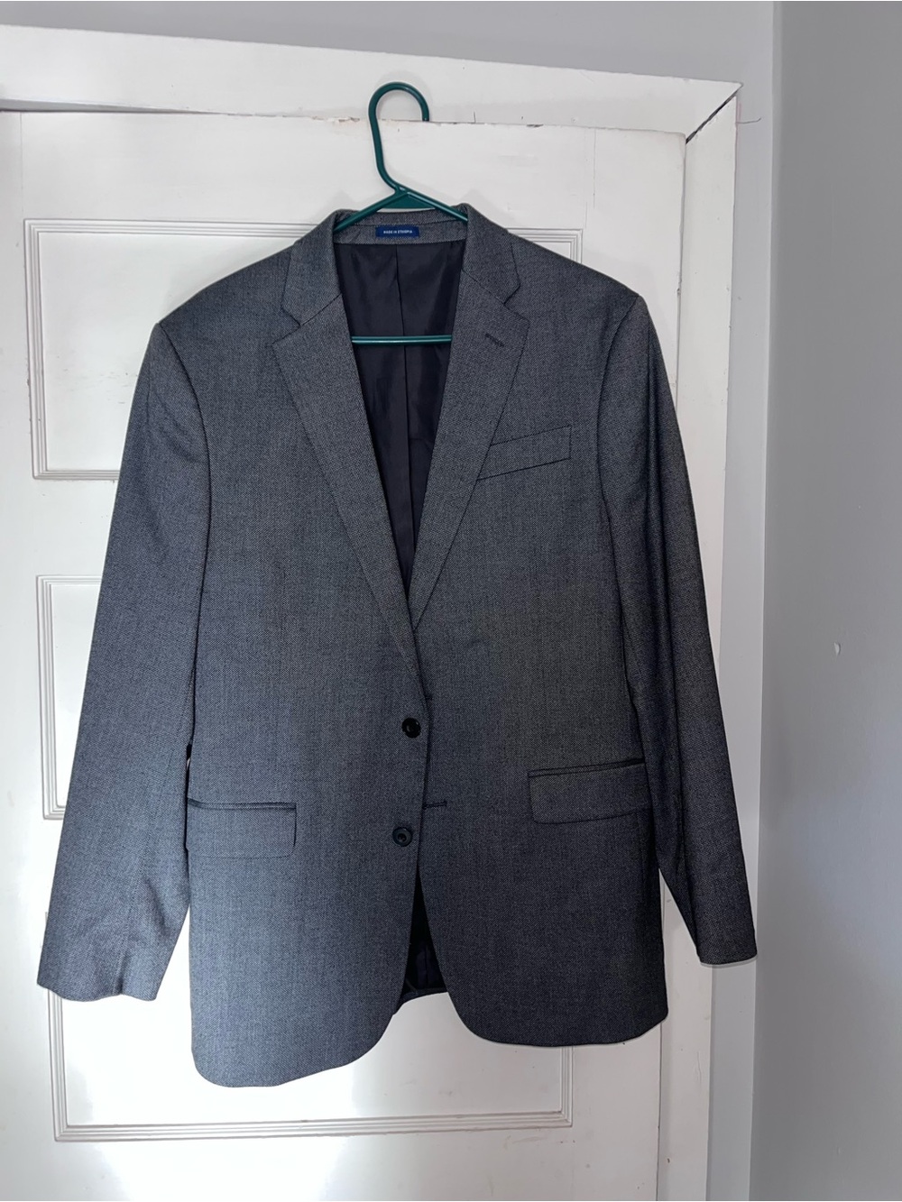 Stafford Classic Men's Gray Blazer EUC 42R